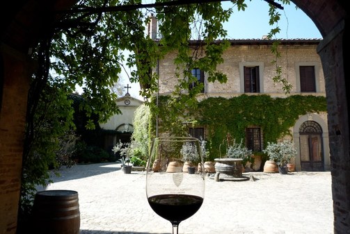 wine tasting Castello di Poppiano Chianti